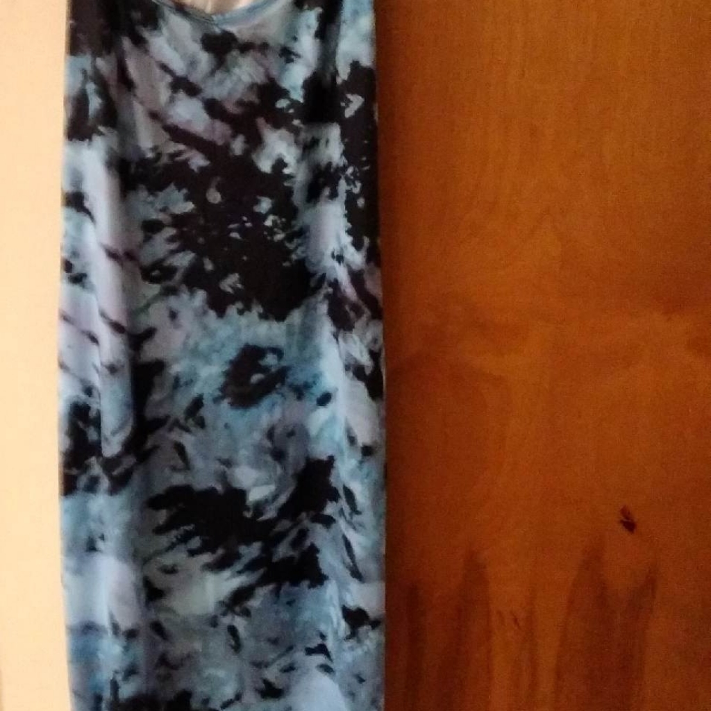 Dresses:
